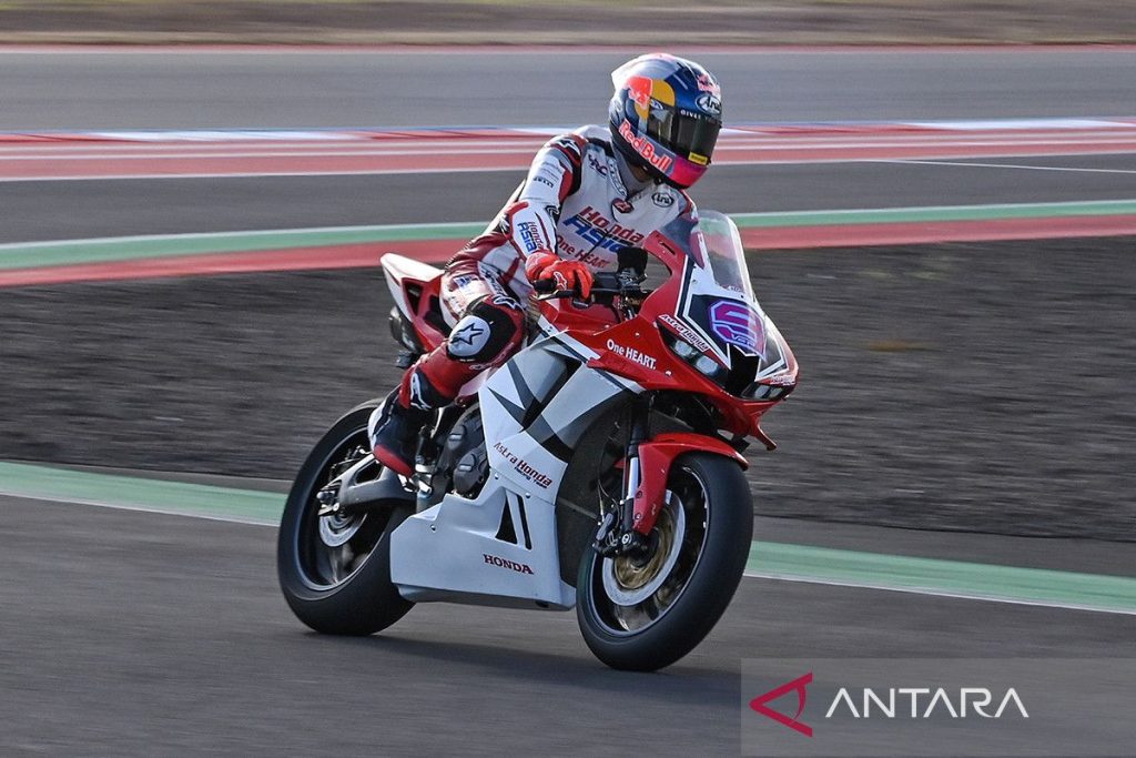 Latihan-pembalap-nasional-Moto2-dan-Moto3-di-Mandalika-210726-AS-4