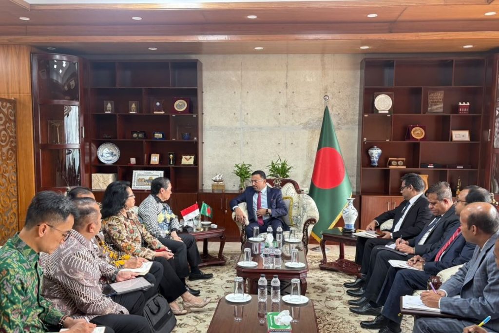 17914698666ac7a92aed777_Wamenlu_State_Minister_of_Foreign_Affairs_1_1_1