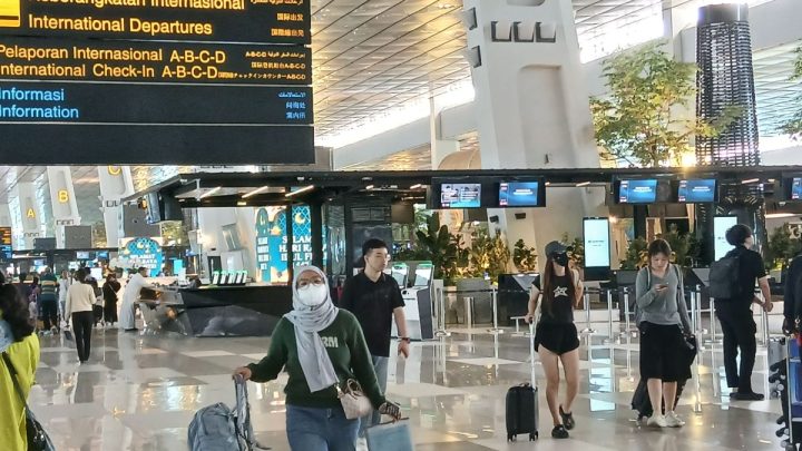 Historic Moment: H+1 Idul Adha, pergerakan penumpang di Bandara Soetta menurun