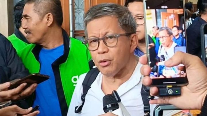 New Policy: Rocky Gerung hingga Rudiantara hadiri sidang kasus Nadiem Makarim