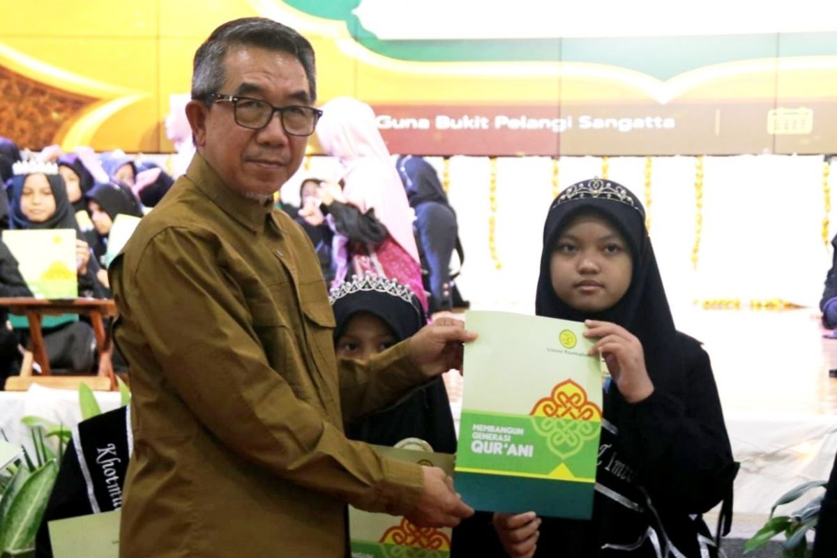 Kutim cetak generasi berakhlak lewat beasiswa 1.000 penghafal Quran
