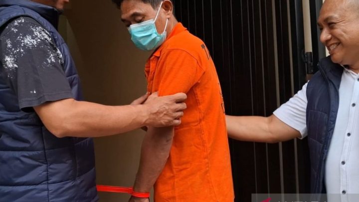 Main Agenda: Polisi tangkap pencuri kabel tembaga di Menara Jamsostek Mampang
