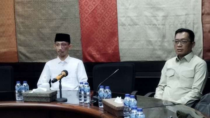 Main Agenda: Gerindra sidang Anggota DPRD Jember yang “viral” merokok saat rapat