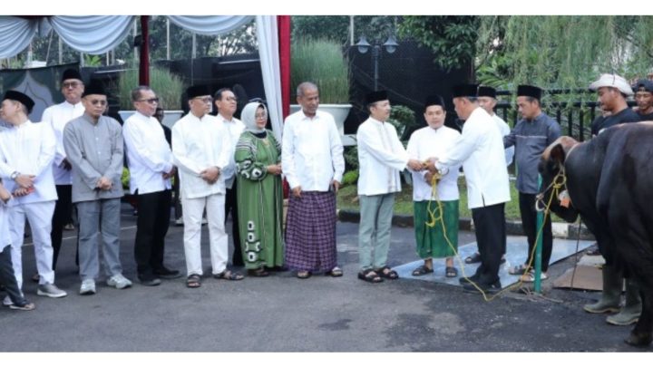 Historic Moment: Hakim konstitusi dan pegawai MK rayakan Idul Adha 2026 bersama