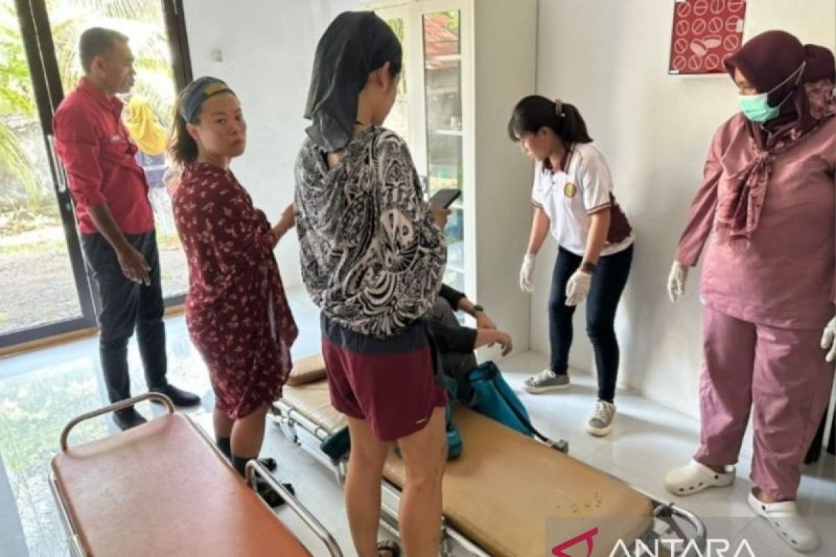 SAR berhasil evakuasi tiga WNA Singapura korban Gunung Dukono Malut