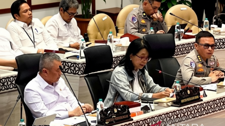 Key Discussion: Wamen PU: “Flyover” dan “underpass” solusi kurangi risiko insiden KA