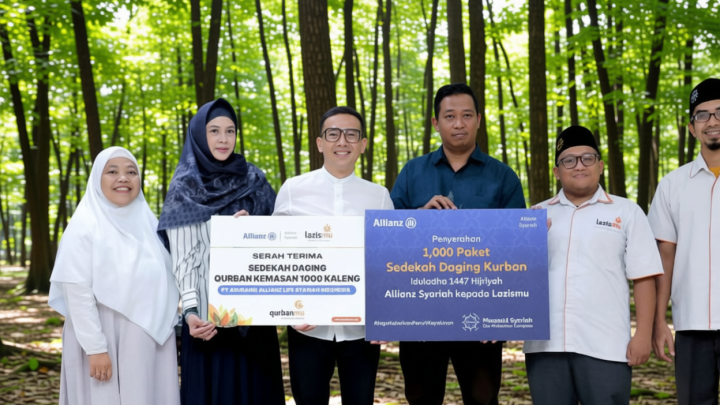 Key Strategy: Allianz Syariah-Lazismu bagikan 1.000 paket daging kurban Idul Adha