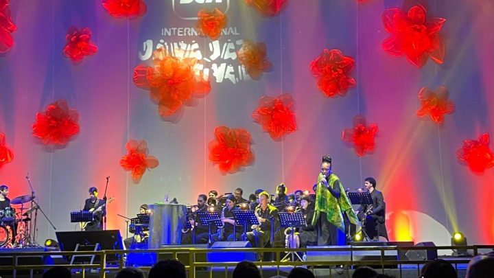 Historic Moment: Lisa Simone dan Harbourside bawakan lagu Nina Simone di Java Jazz 2026