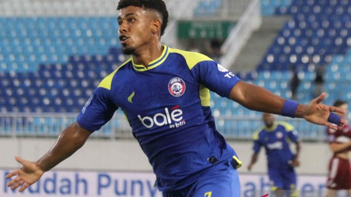 Today’s News: Arema FC tekuk PSM Makassar 3-0