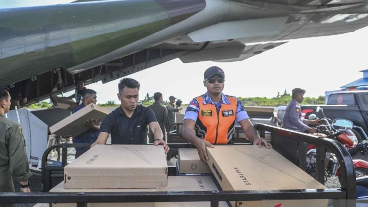 Pemerintah bagikan 250 unit Starlink untuk warga Pulau Miangas