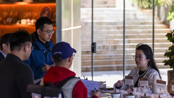 Yunnan genjot revitalisasi pedesaan melalui pariwisata kopi terpadu