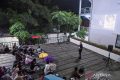 Topics Covered: Diskusi Taman Langit membahas buku fotografi Ursyalim karya Muhammad Adimaja
