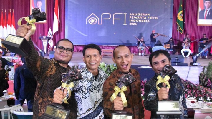 Latest Facts: Empat pewarta foto ANTARA raih APFI 2026