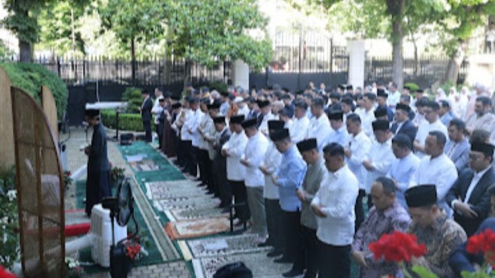 Visit Agenda: Diaspora Paris bahagia bisa Shalat Idul Adha bersama Prabowo