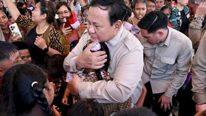 Historic Moment: Ini daftar oleh-oleh Presiden Prabowo untuk warga Miangas