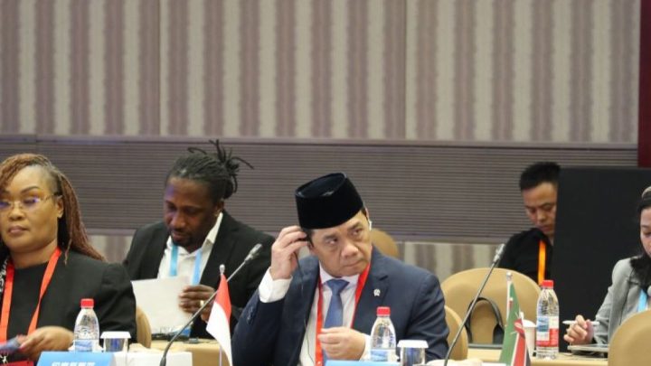 Main Agenda: Wamendes: Kritik terhadap program pemerintah bagian dari demokrasi
