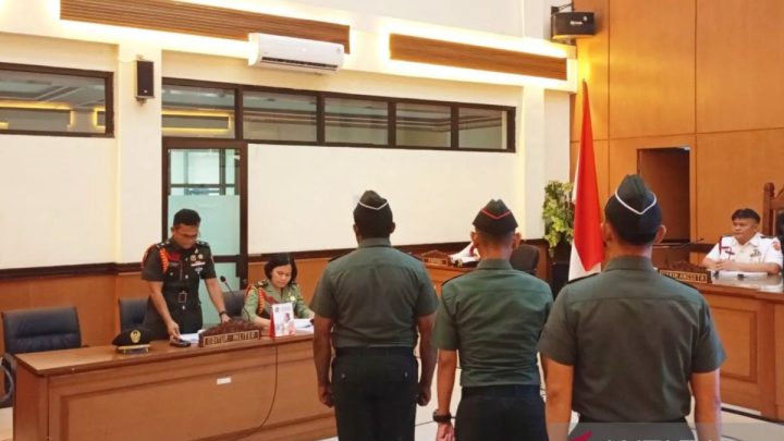 Solving Problems: Terdakwa kasus pembunuhan kacab bank tolak bayar restitusi