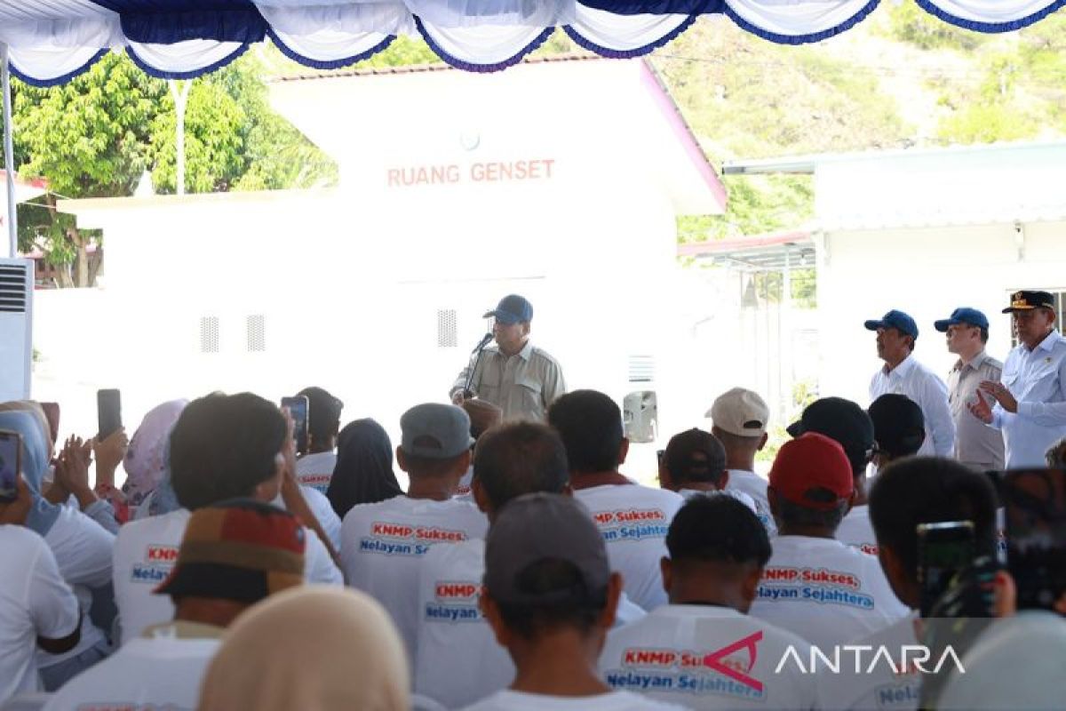Prabowo apresiasi nelayan bertaruh nyawa di laut demi keluarga