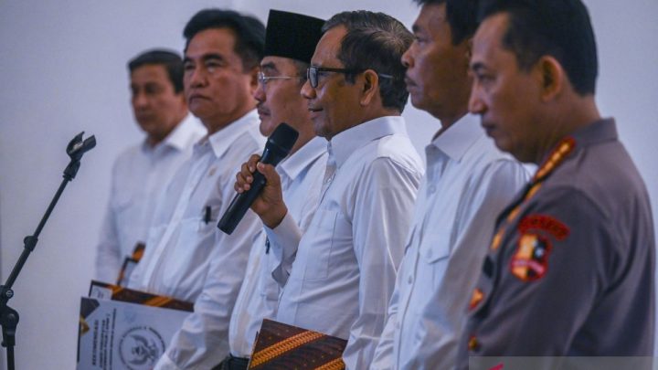 Aspek politik hukum kewenangan eksekutorial Kompolnas