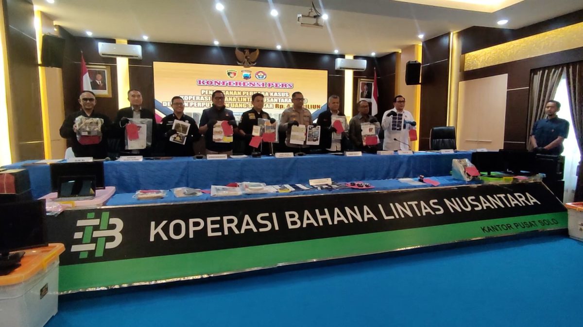 POLDA-JATENG-BONGKAR-PENIPUAN-INVESTASI-KOPERASI-BLN-SENILAI-RP4-6-T