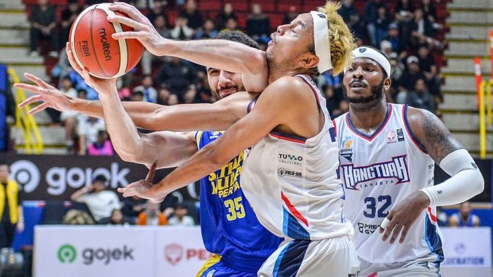 Satria Muda Pertamina melaju ke semifinal IBL 2026 setelah kalahkan Hangtuah Jakarta 105-100