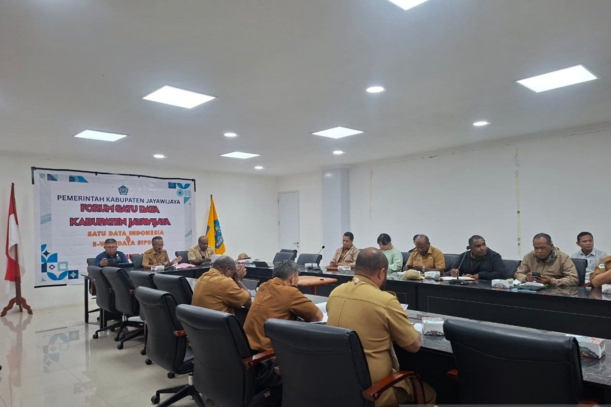capaian perekaman e-KTP Jakarta Barat tertinggi secara nasional