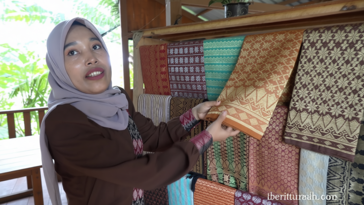 Tenun Songket Aceh warisan budaya yang dilirik pasar nasional