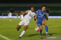 Alex Martins hat-trick – Dewa United bantai PSBS Biak 5-0