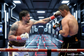 Usyk cetak TKO kontroversial atas Verhoeven untuk pertahankan gelar