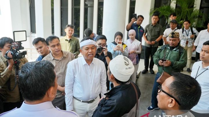 KDM jamin sekolah swasta gratis terbatas pascakisruh SPMB Jabar
