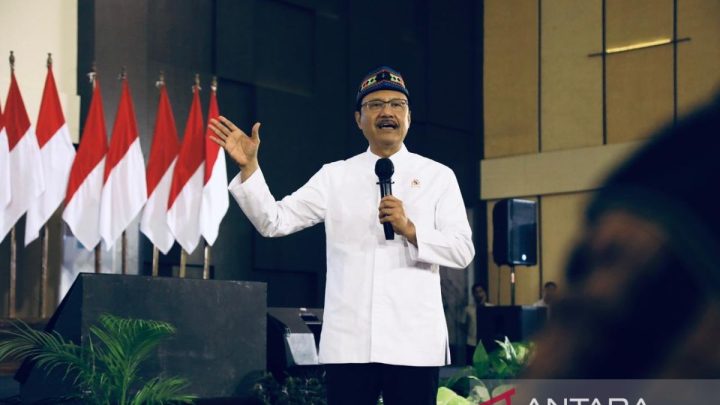 Latest Program: Kemensos benahi menyeluruh data penerima bansos termasuk lansia