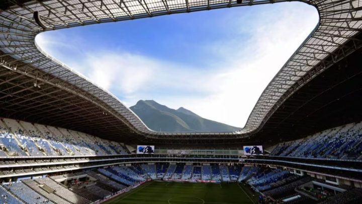 Key Strategy: Profil Stadion BBVA: Piala Dunia di kaki Gunung Cerro de la Silla