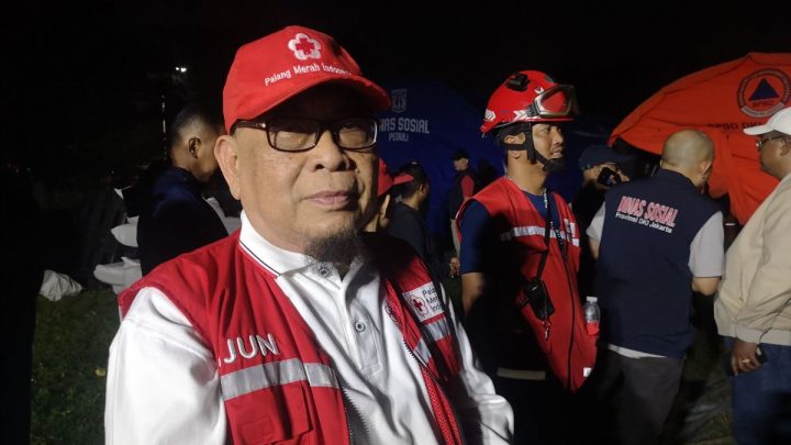 PMI Jakpus bantu tangani korban kebakaran Kemayoran