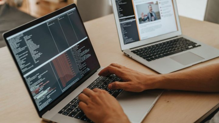 Key Issue: Waspadai tanda-tanda masalah akibat mengetik terlalu lama