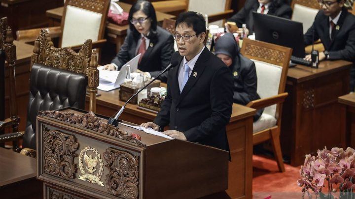 Topics Covered: Pemerintah bidik pertumbuhan ekonomi 5,8-6,5 persen pada 2027