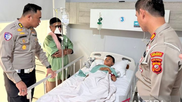 Polisi pastikan enam korban kecelakaan di Indramayu dirawat intensif