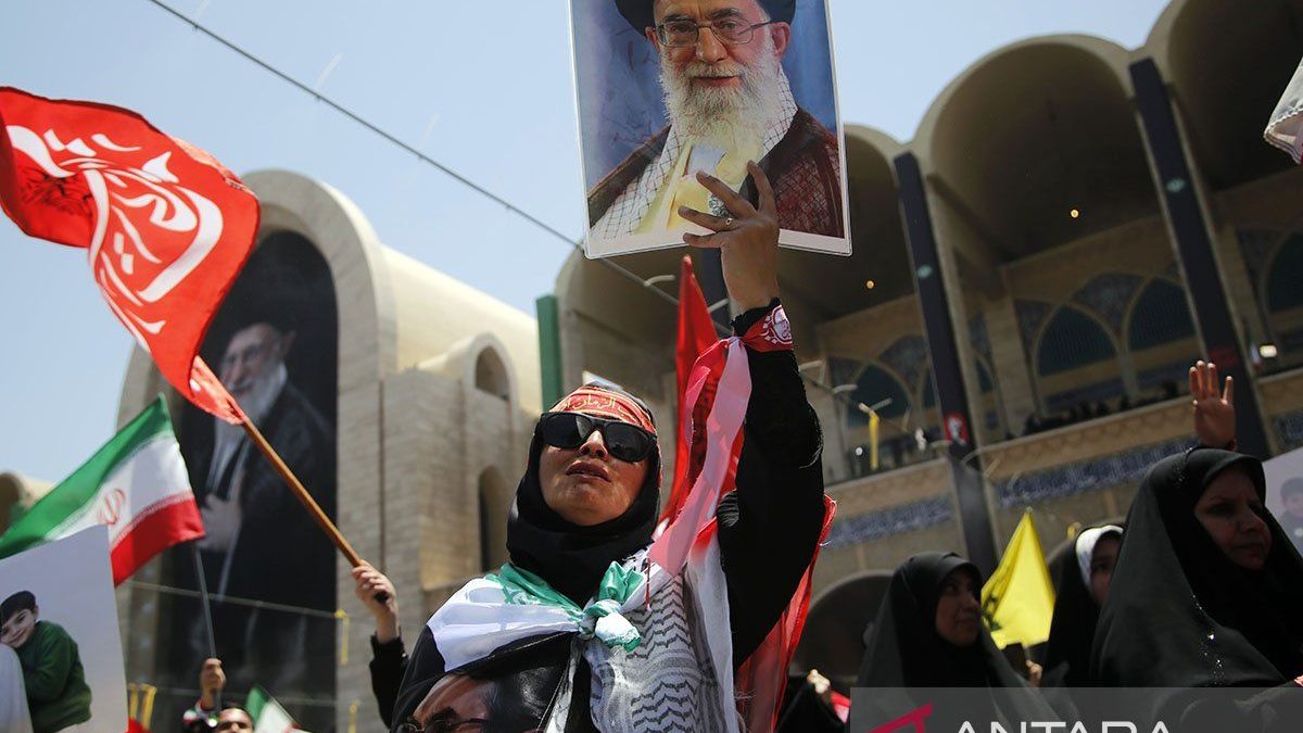 FUNERAL_CEREMONY_HELD_FOR_FORMER_IRANIAN_SUPREME_LEADER_ALI_KHAMENEI_IN_TEHRAN