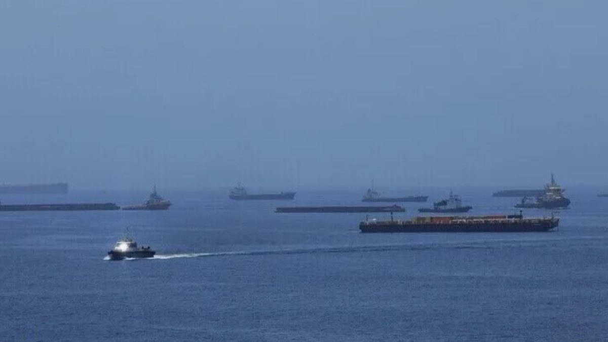 Selat-Hormuz-dan-kapal-kapal_1