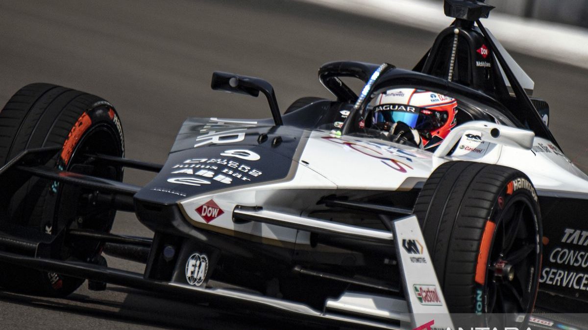 kualifikasi-balapan-formula-e-030623-aaa-3