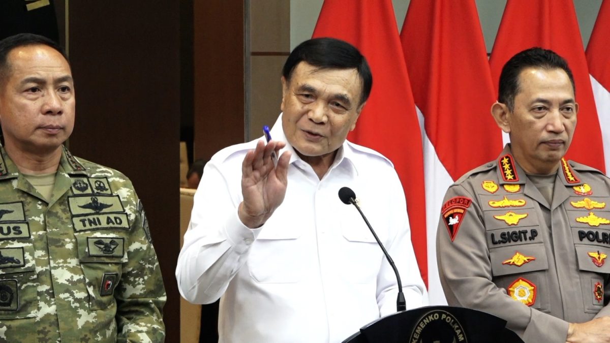 AB_MENKO-POLKAM-PASTIKAN-VIDEO-DEMO-BESAR-JELANG-17-AGUSTUS-ADALAH-HOAKS