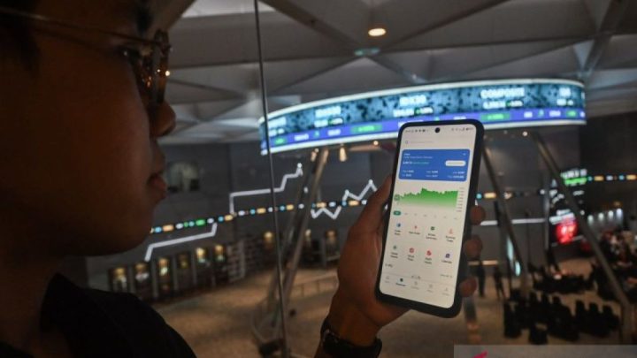 IHSG Jumat dibuka melemah 5,18 poin ke posisi 6.296