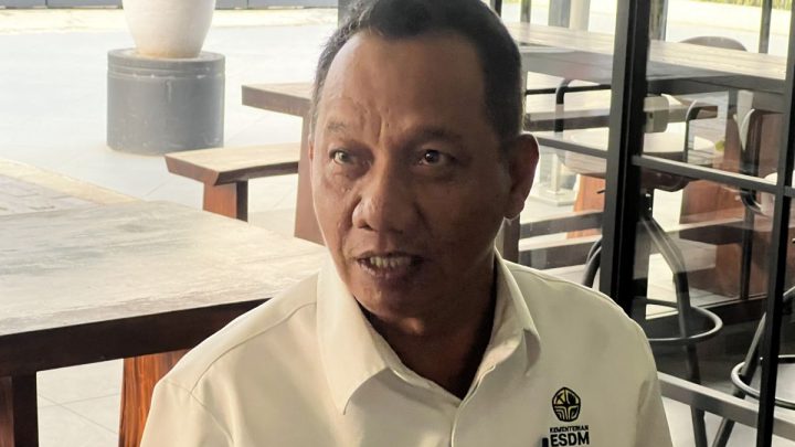 Kementerian ESDM kaji pengembangan PLTS sepanjang Tol Trans-Jawa