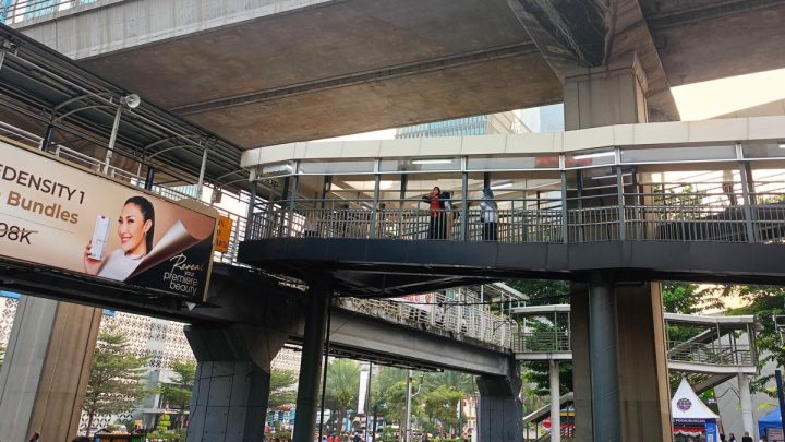 Ini alasan Pramono bongkar satu JPO viral “Love-Hate” di Rasuna Said