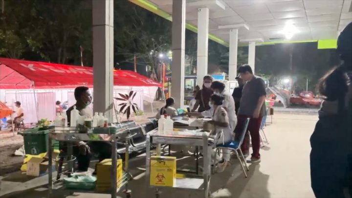 RS TC Hillers Maumere alihkan pelayanan medis ke area terbuka