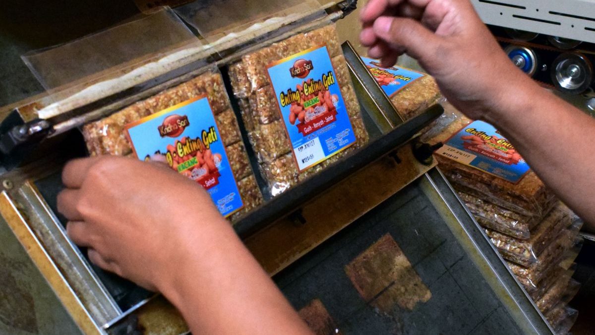 Sertifikasi-Halal-Bagi-UMKM-300626-IA-2