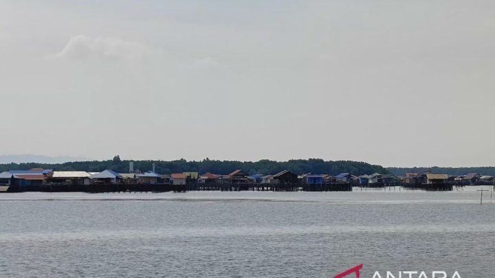 Bontang Kuala, kehangatan hidup kampung nelayan terapung