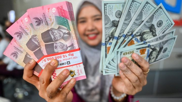 Rupiah menguat seiring data PPI AS lebih rendah dari perkiraan