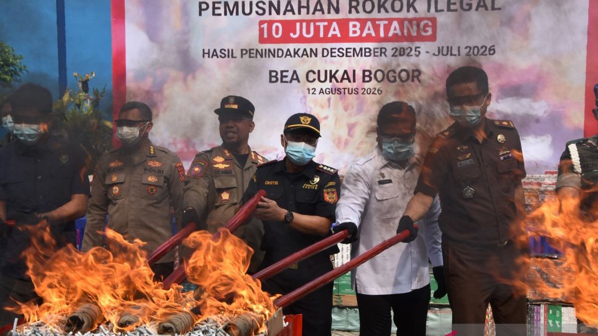 pemusnahan-rokok-ilegal-di-bea-cukai-bogor-2839539