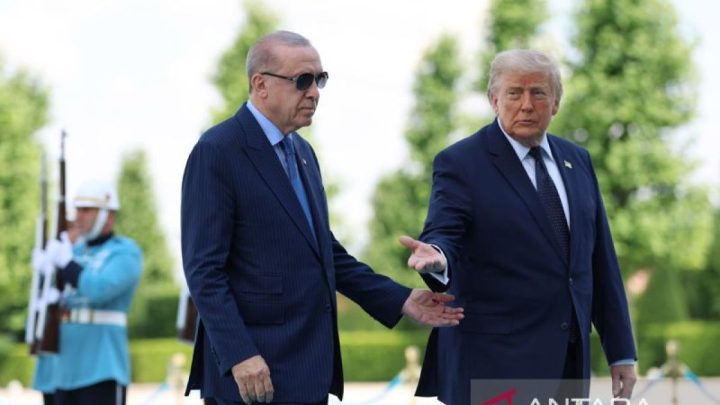 Erdogan desak Trump lanjutkan perundingan dengan Iran