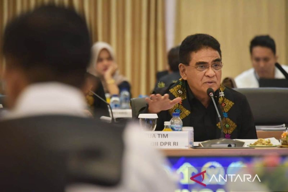wakil-ketua-komisi-XIII-DPR-RI-Andreas